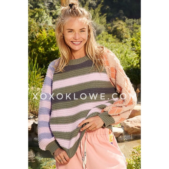 POL Olive Pink Stripped Balloon Sleeve Sweater Relaxed Fit - Picture 12 of 13